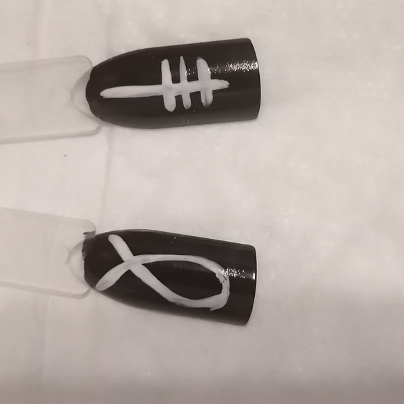 Goth Press On Nails SYMBOLS - Picture 4 of 6